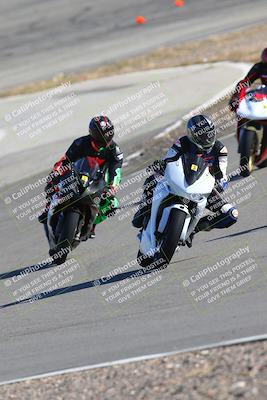 media/Feb-05-2023-Classic Track Day (Sun) [[c35aca4a42]]/Group 2/session 4 turn 4/